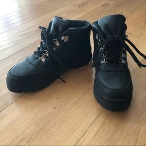 GAP hi-tech leather boots - black